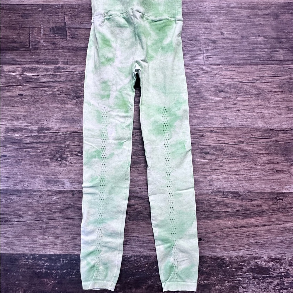 FP Movement by Free People Green Leggings Pants with marbled tie dye pattern
